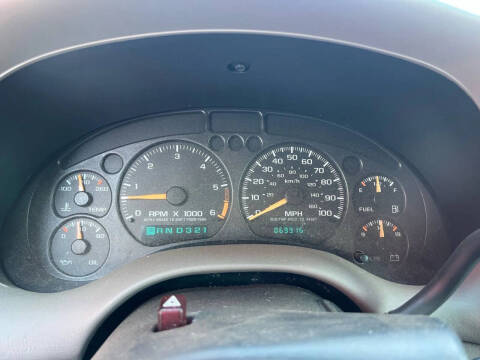 2004 Chevrolet Blazer LS