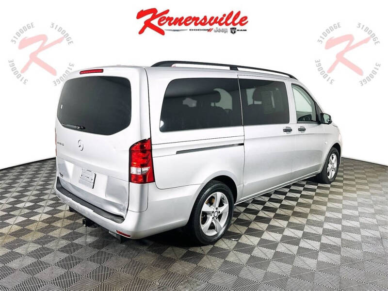 2016 Mercedes-Benz Metris Passenger