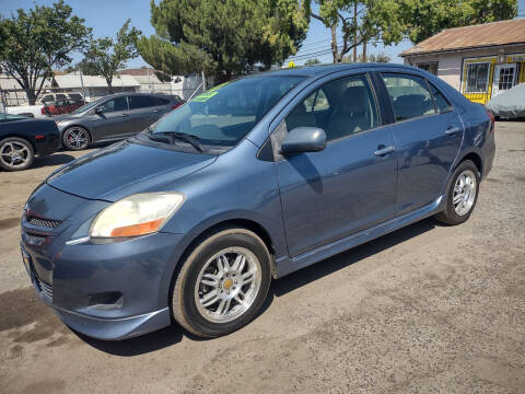 2007 Toyota Yaris for sale at Larry's Auto Sales Inc. in Fresno CA