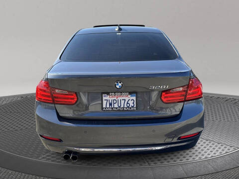2012 BMW 3 Series 328i