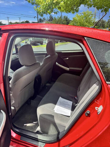 2013 Toyota Prius Four