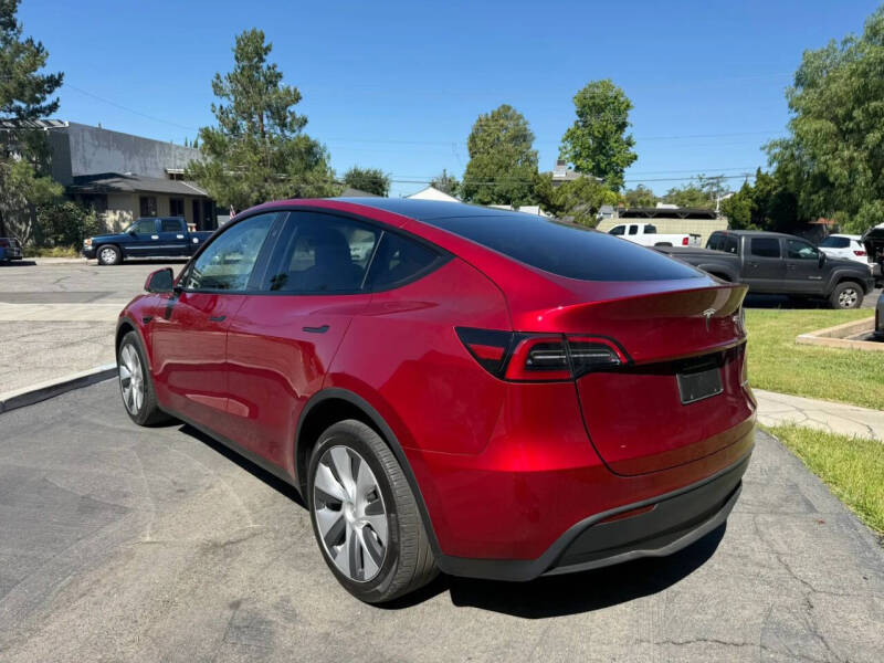 2024 Tesla Model Y Long Range