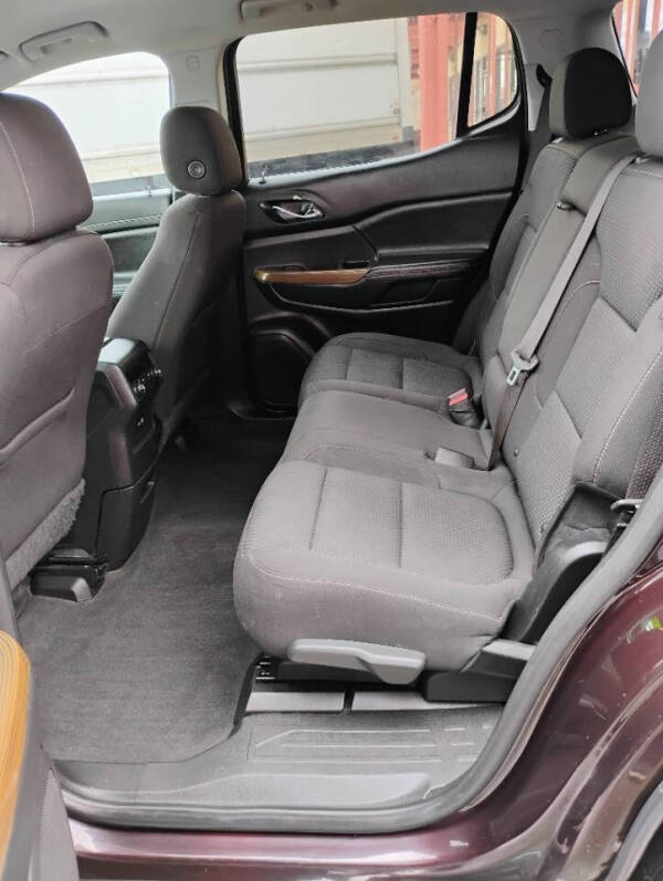 2020 GMC Acadia SLE