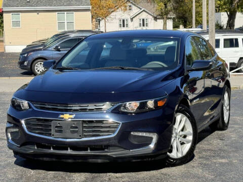 2018 Chevrolet Malibu for sale at Dynamics Auto Sale in Highland IN