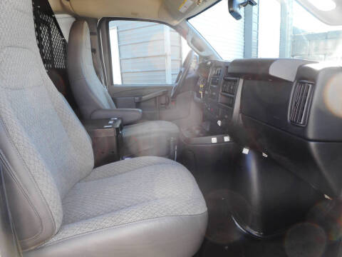 2016 Chevrolet Express 2500