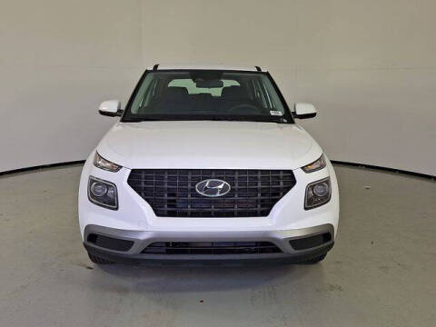 2026 Hyundai Venue SE