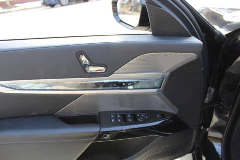 2023 BMW 7 Series 760i xDrive