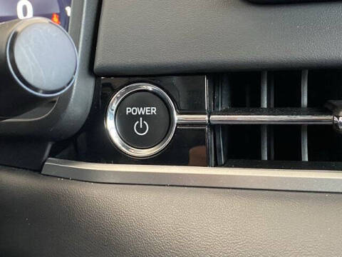 2024 Mitsubishi Outlander PHEV SEL