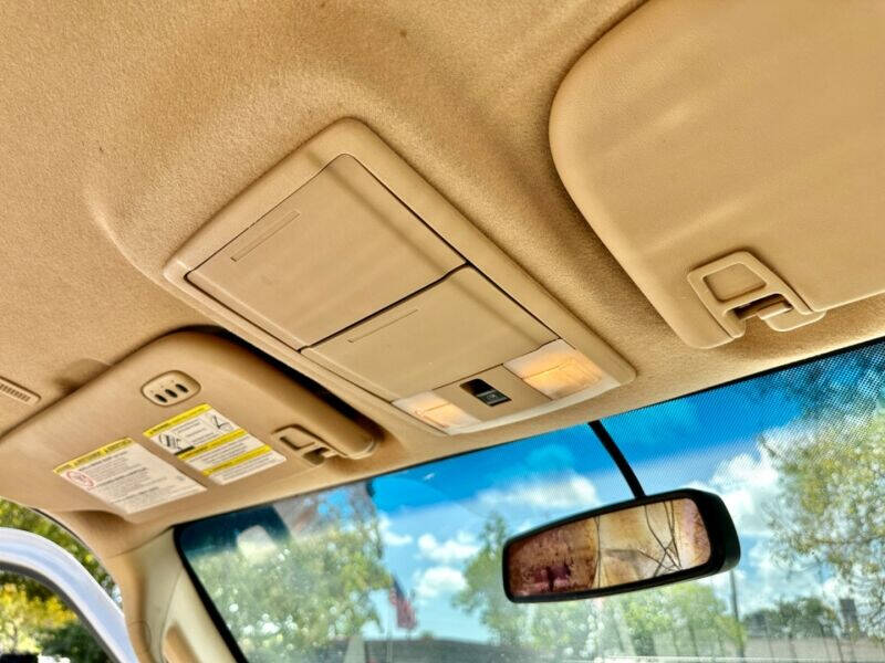 2011 Ford F-250 Super Duty  - $24,995