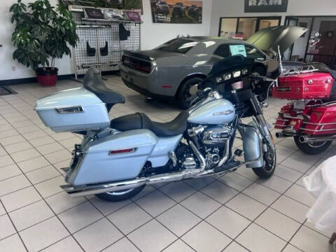 2023 Harley-Davidson Street Glide (FLHX)