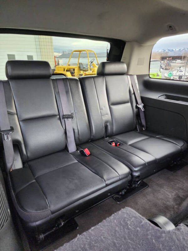 2013 Cadillac Escalade Luxury