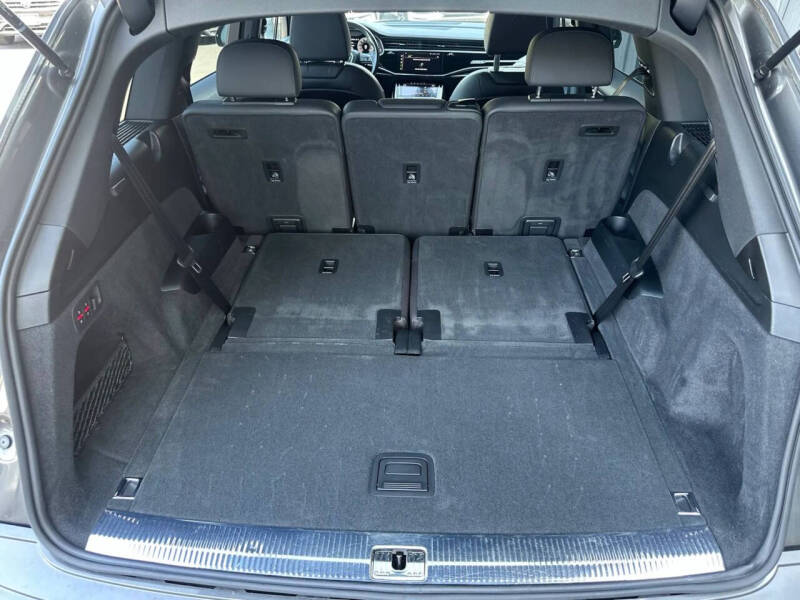 2021 Audi Q7 quattro Premium Plus 45 TFSI