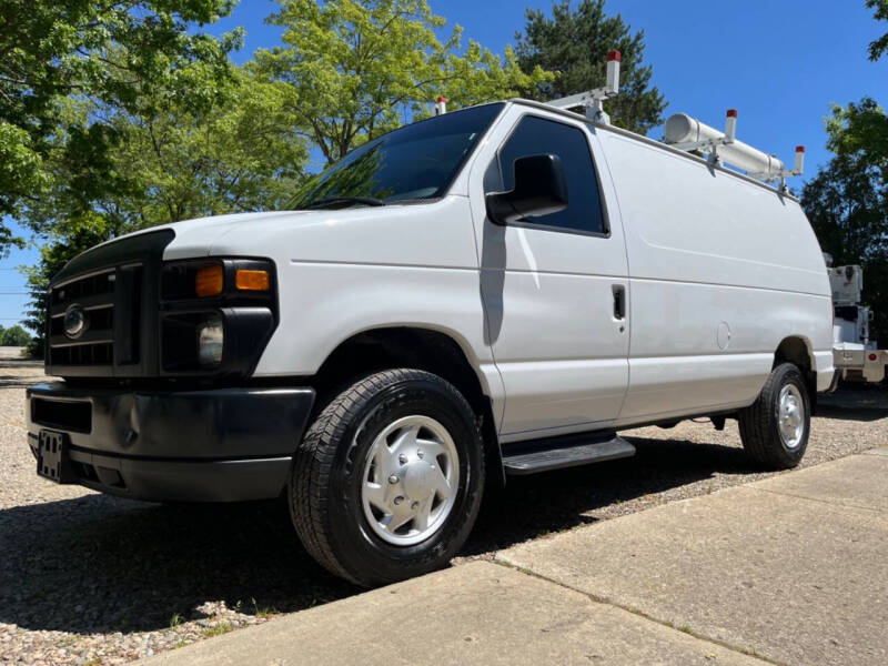 2014 Ford E-Series E-350 SD