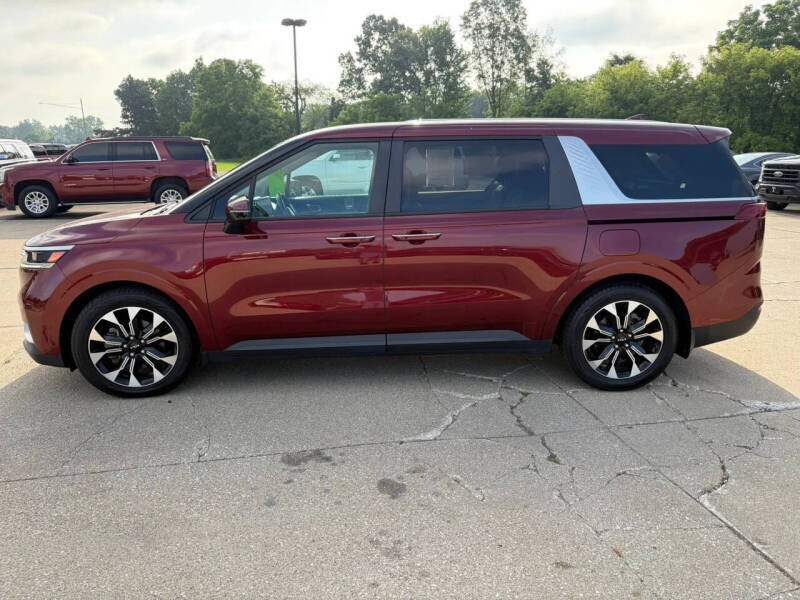 2022 Kia Carnival EX