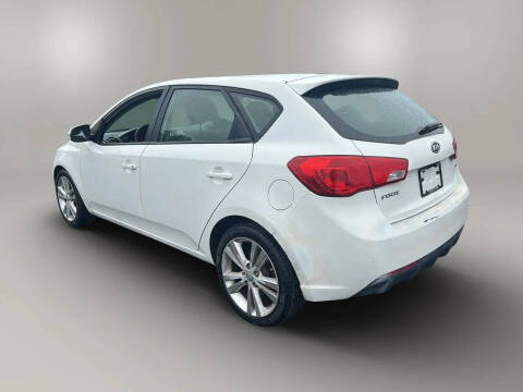 2011 Kia Forte5 SX