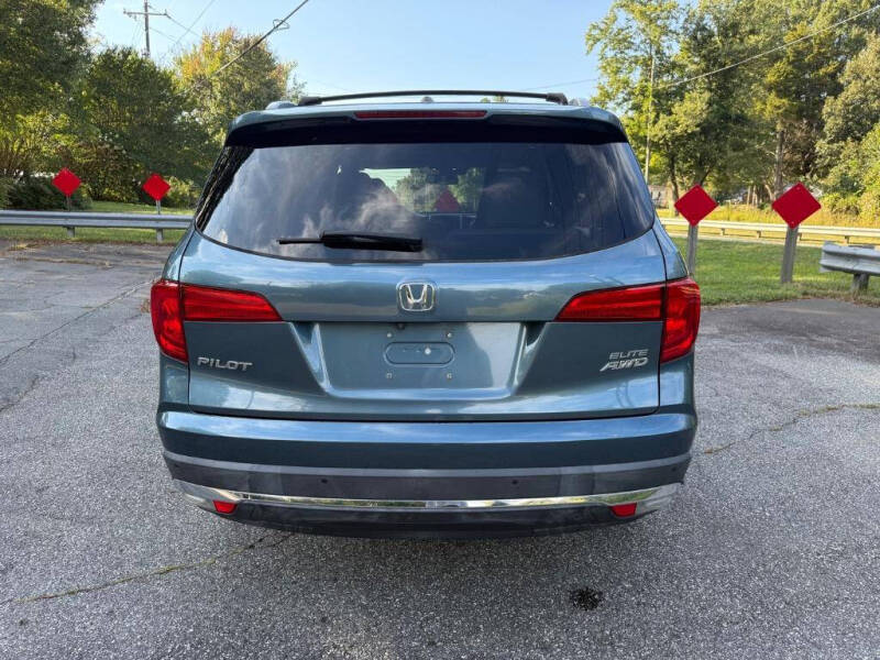 2018 Honda Pilot Elite