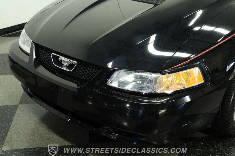 2000 Ford Mustang GT
