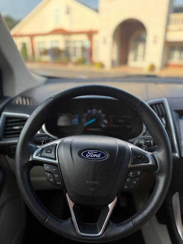 2018 Ford Edge Titanium