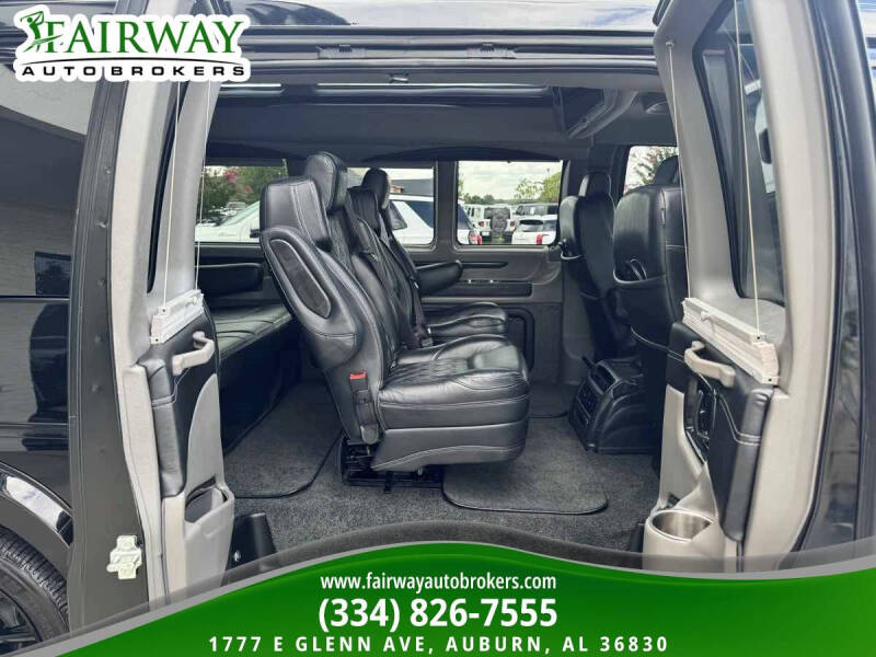 2021 Chevrolet Express 2500