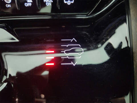 2022 Jeep Grand Wagoneer Series II