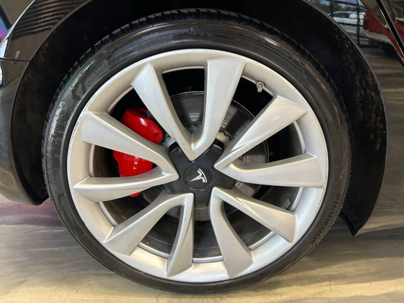 2019 Tesla Model 3 Long Range