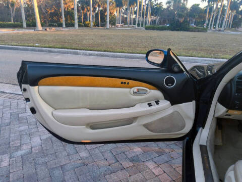 2004 Lexus SC 430