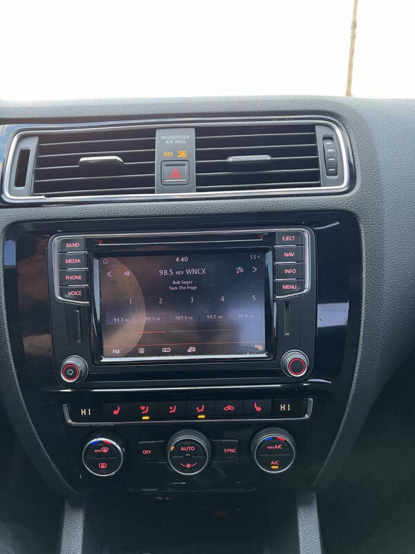 2017 Volkswagen Jetta 2.0T GLI