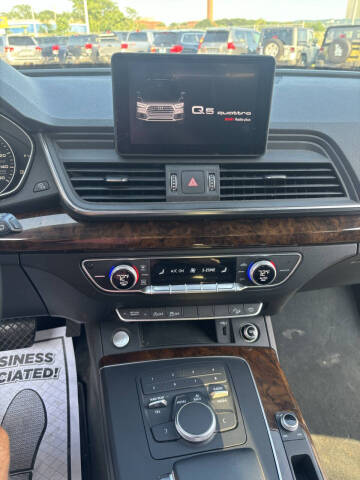 2018 Audi Q5 2.0T quattro Premium