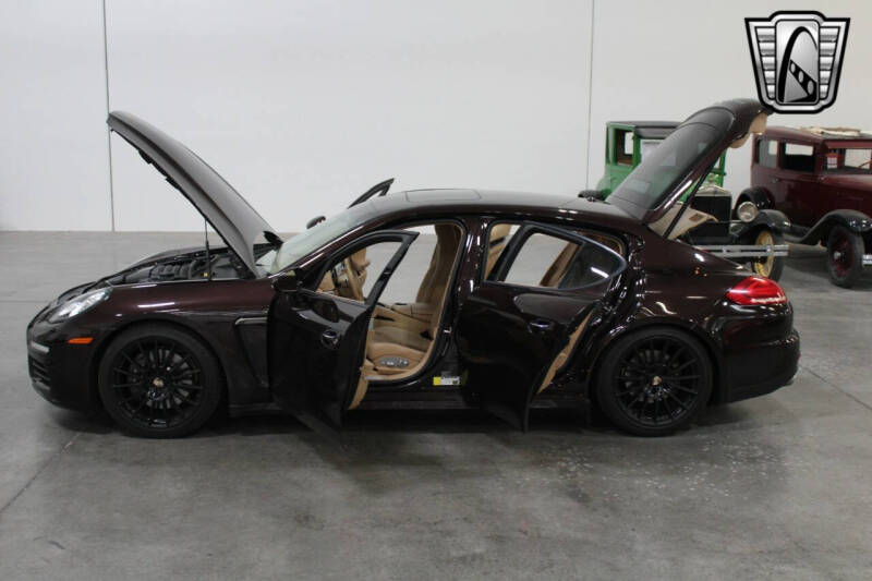 2014 Porsche Panamera