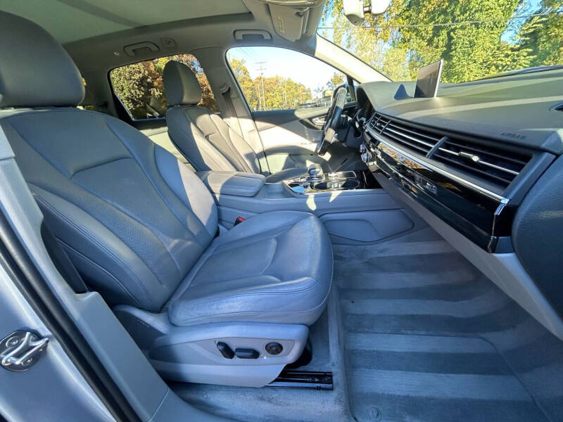 2017 Audi Q7 3.0T quattro Premium Plus