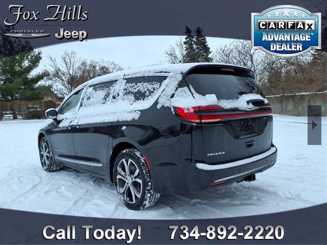 2026 Chrysler Pacifica Pinnacle