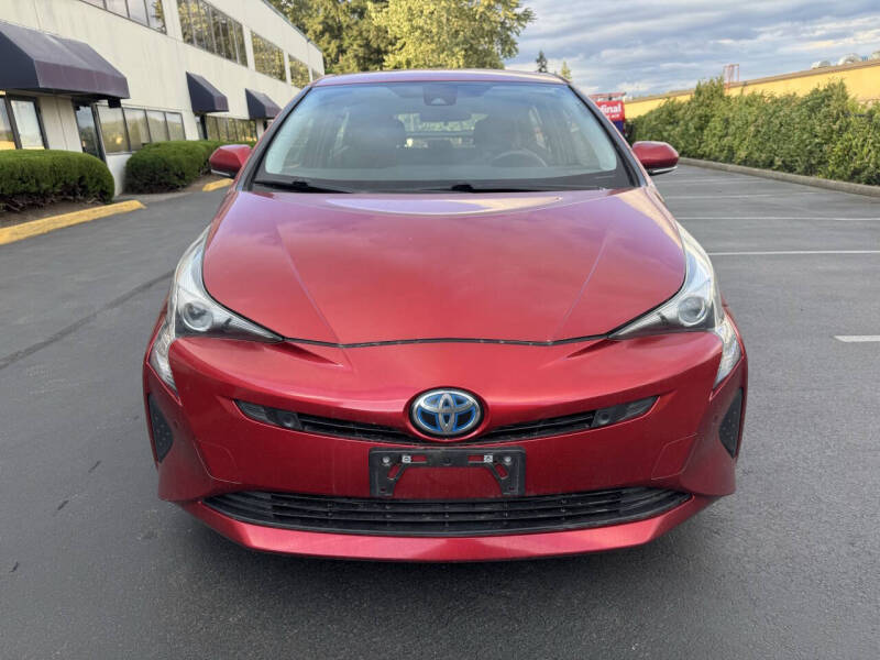 Used 2018 Toyota Prius Two with VIN JTDKBRFU2J3590381 for sale in Kirkland, WA