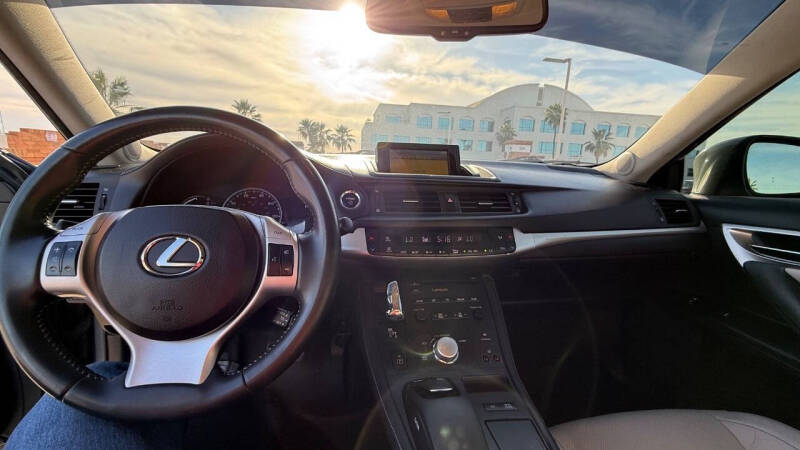 2012 Lexus CT 200h Premium