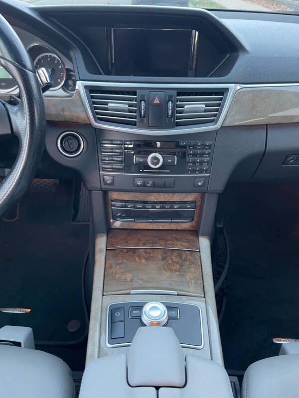 2011 Mercedes-Benz E-Class