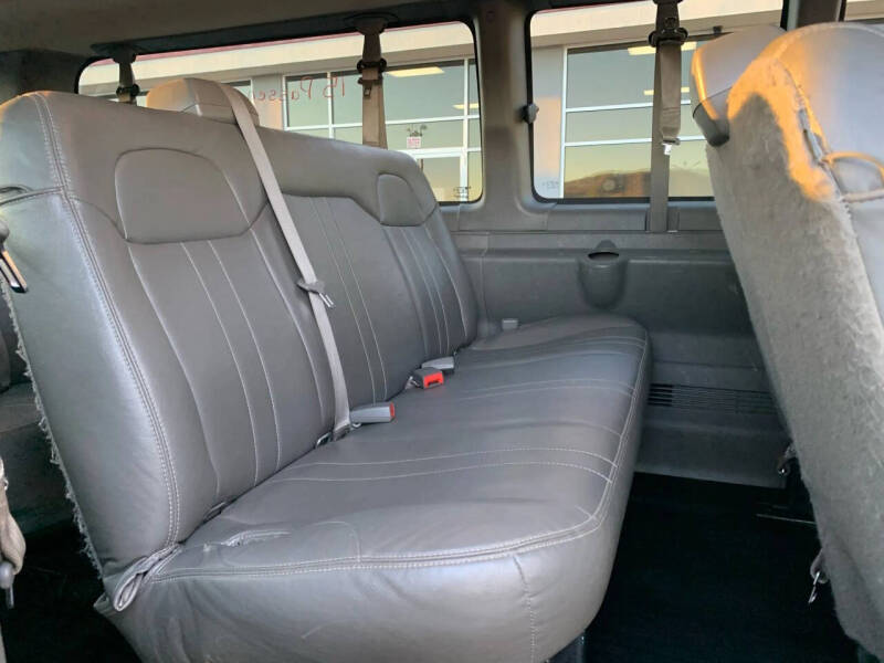 2016 Chevrolet Express LS 3500