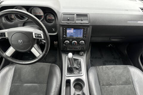 2009 Dodge Challenger SRT8