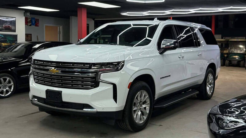 2023 Chevrolet Suburban Premier