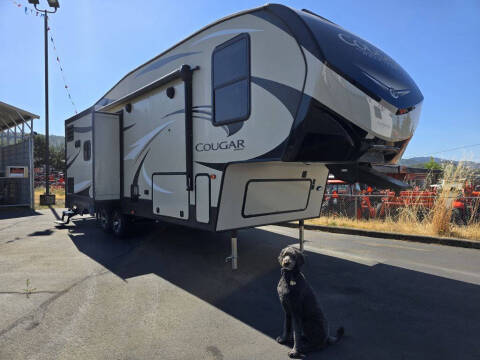 2019 Keystone RV COUGAR 27RLS for sale at Roseburg RV Center - Used Inventory in Roseburg OR