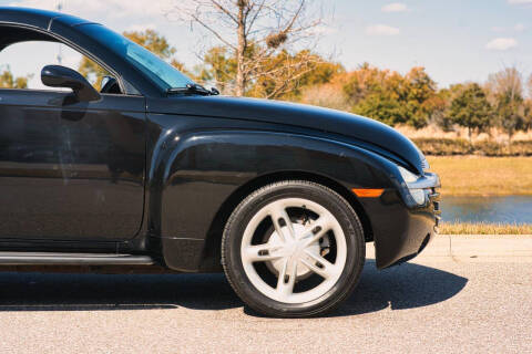 2004 Chevrolet SSR LS