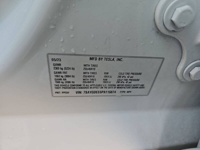 2023 Tesla Model Y Long Range