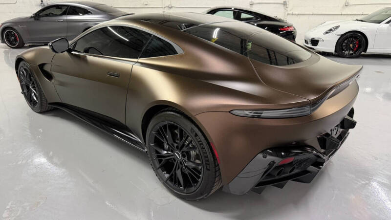 2021 Aston Martin Vantage