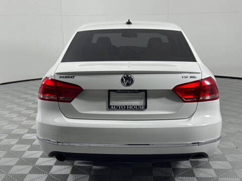 2015 Volkswagen Passat 1.8T SEL Premium