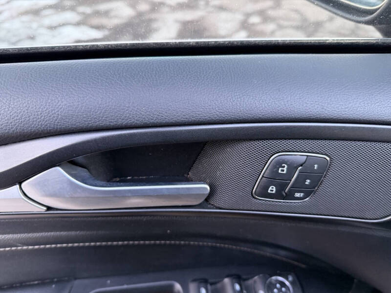 2020 Ford Fusion Titanium