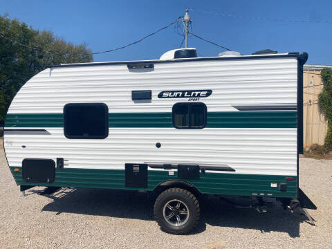 2025 SUNSET PARK & RV SUNLITE 18RD SPORT for sale at ROGERS RV in Burnet TX