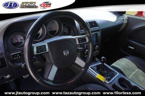 2010 Dodge Challenger SRT8