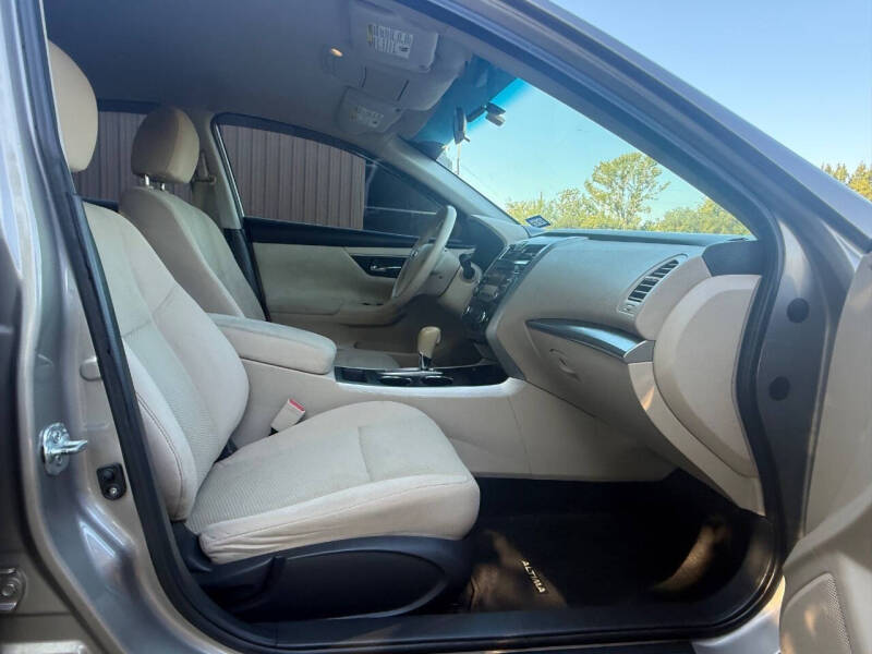 2015 Nissan Altima 2.5 SV