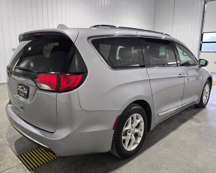 2018 Chrysler Pacifica Touring L Plus