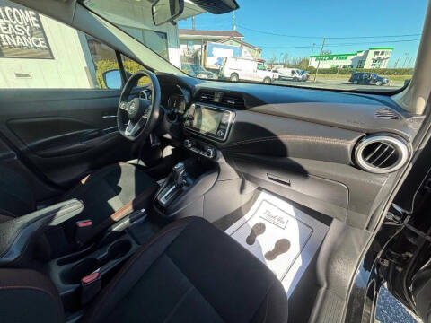 2021 Nissan Versa SR