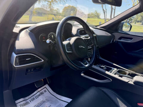 2017 Jaguar F-PACE 20d R-Sport