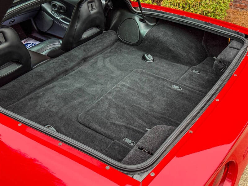 2004 Chevrolet Corvette